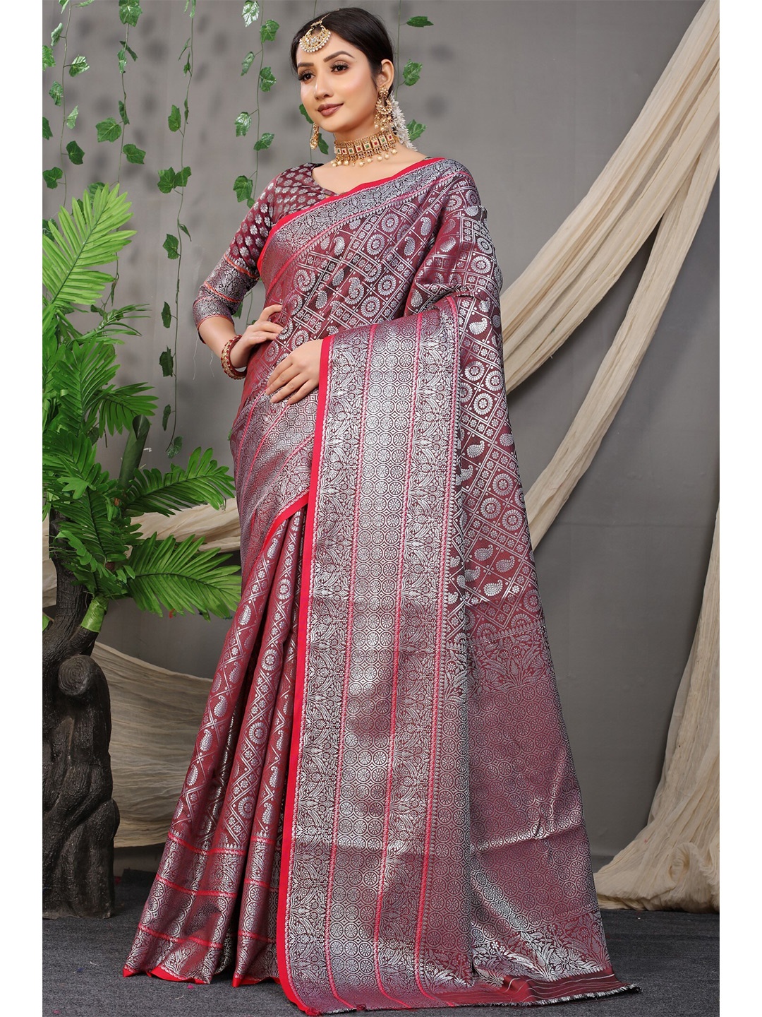 

Anaita Brown & Silver-Toned Woven Design Pure Silk Banarasi Saree