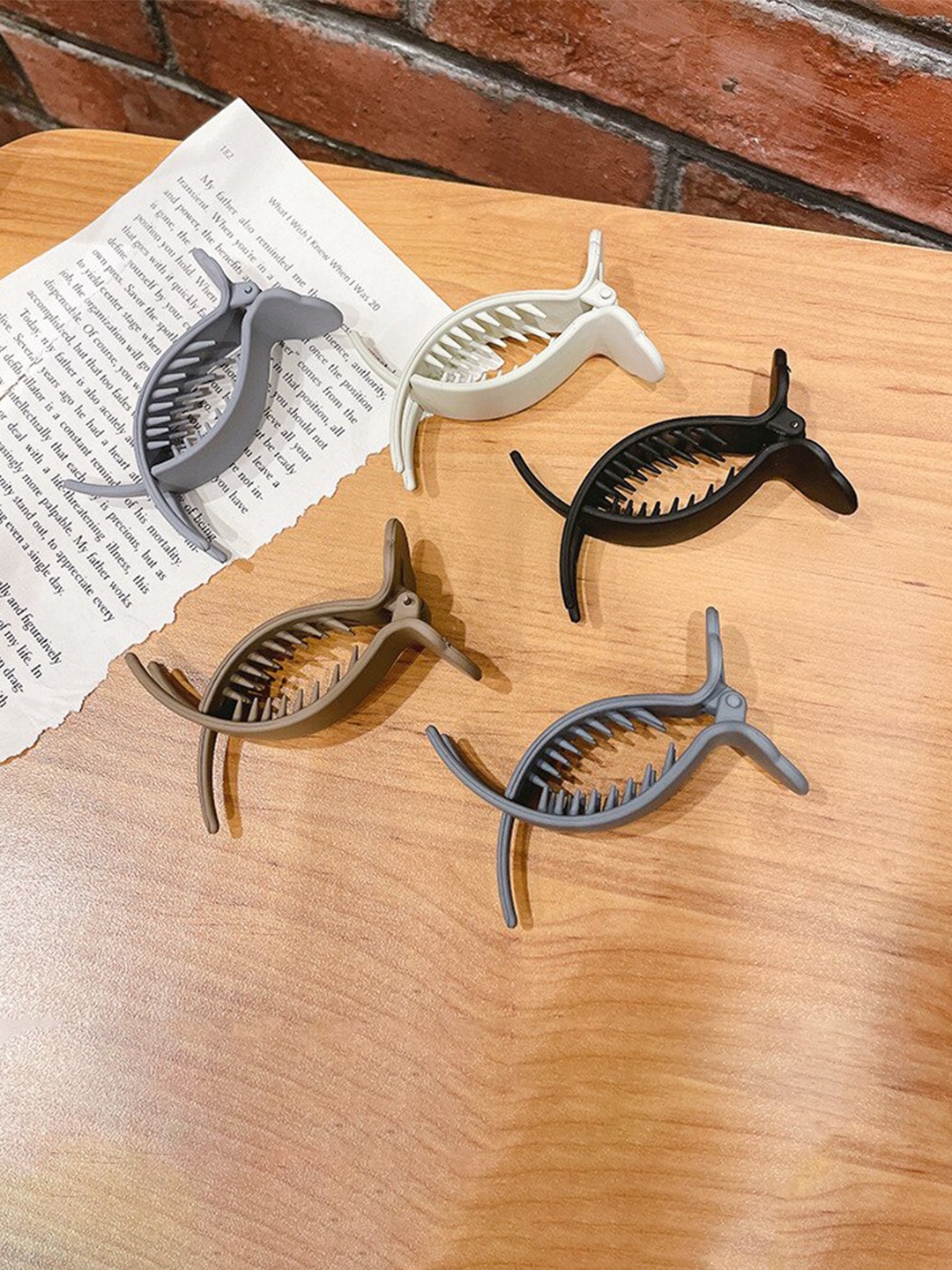 

FIMBUL Women Grey & Blue Set of 5 Claw Clip