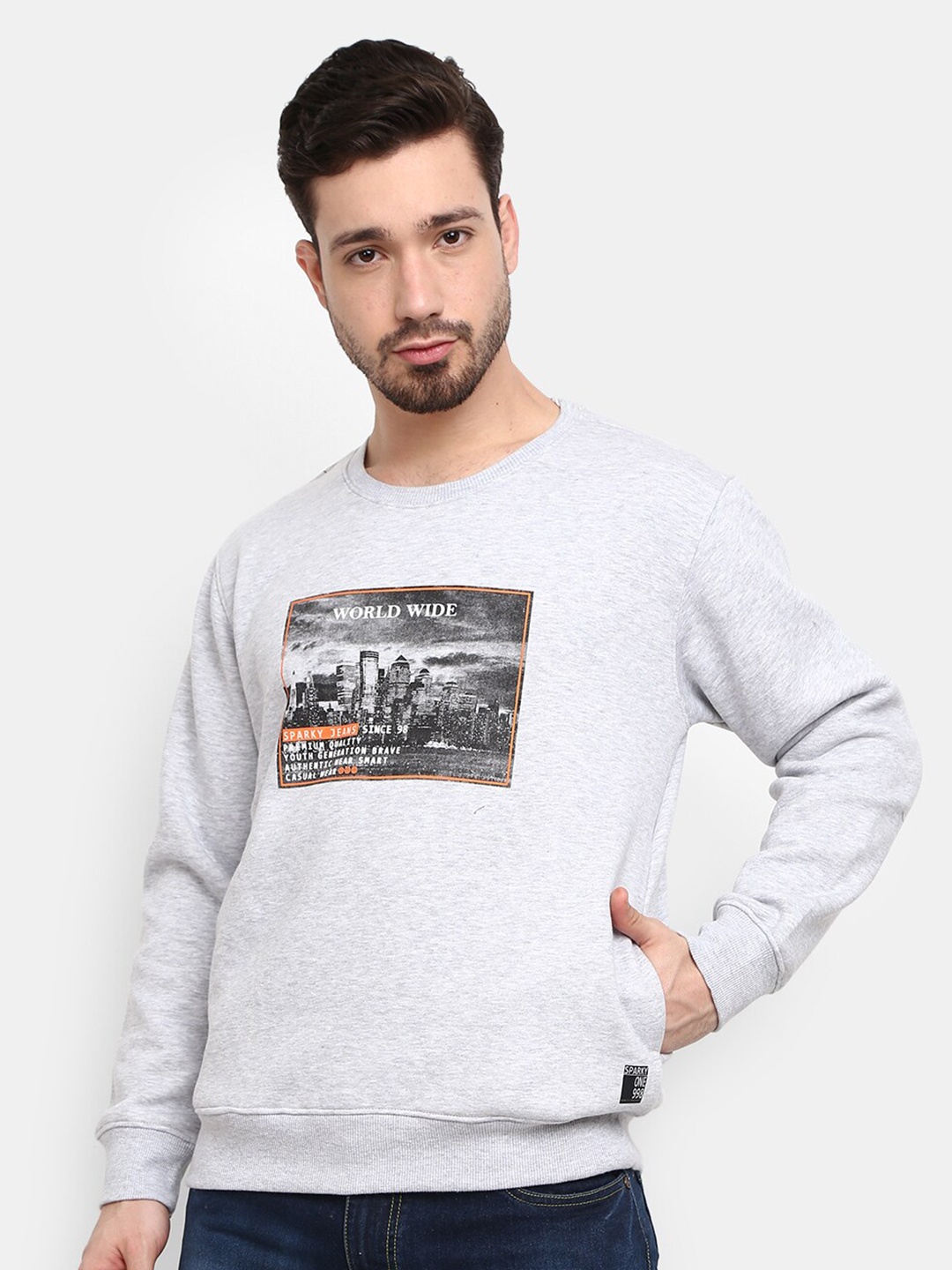 

V-Mart Men Grey Graphic Printed Round Neck Sweatshirt