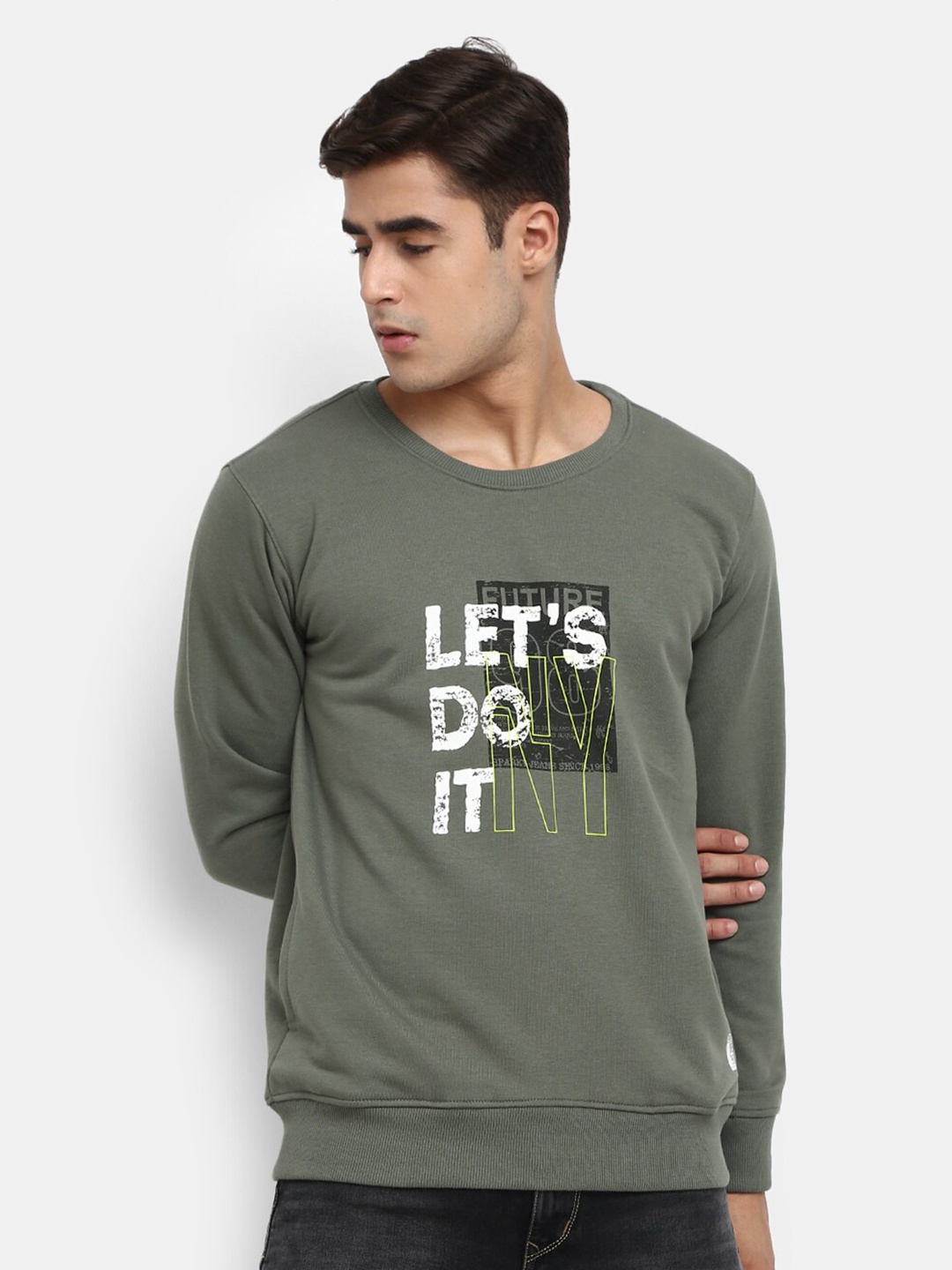 

V-Mart Round Neck Printed Fleece Sweatshirt, Green