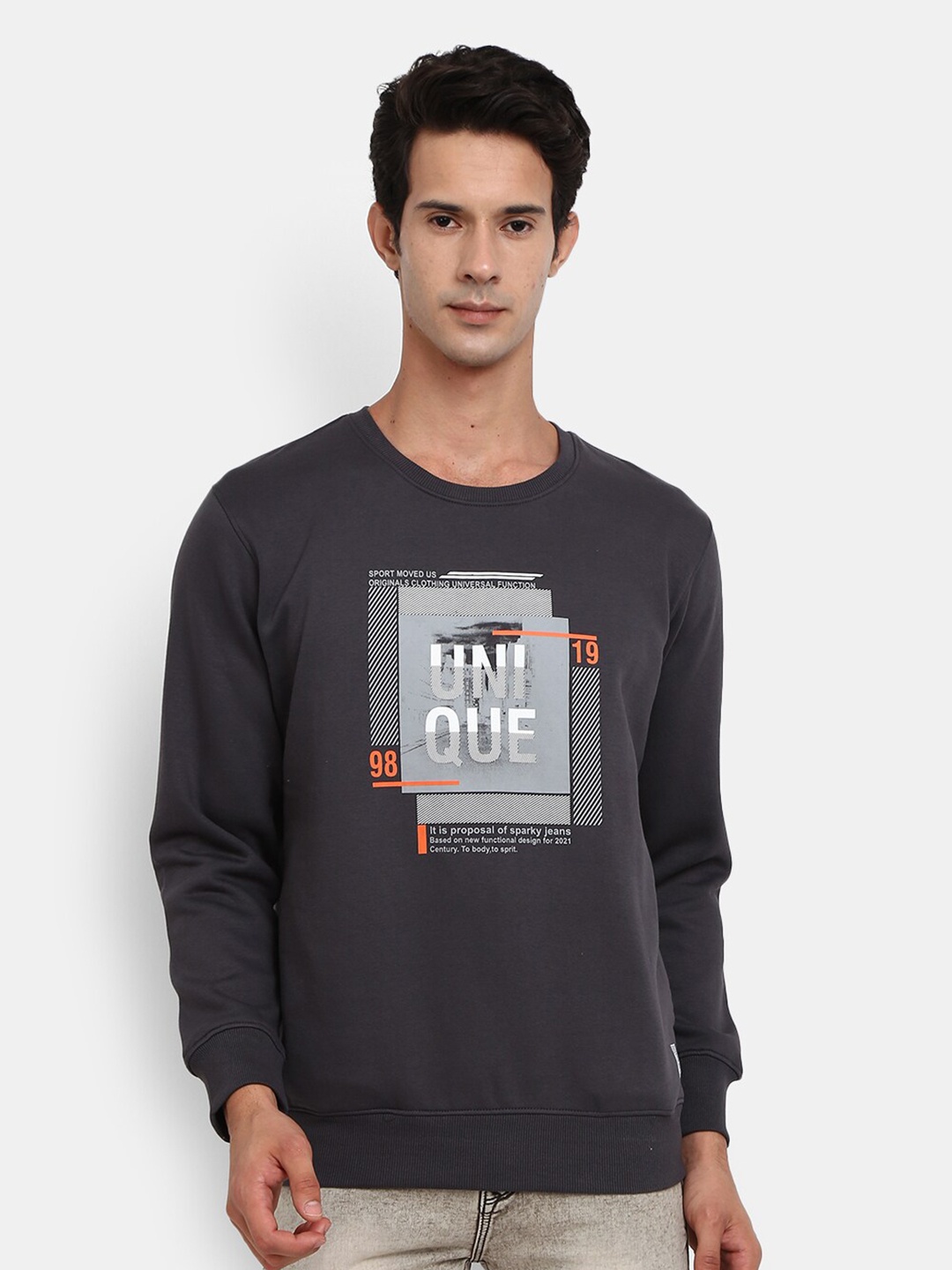 

V-Mart Men Grey Typography Printed Fleece Sweatshirt