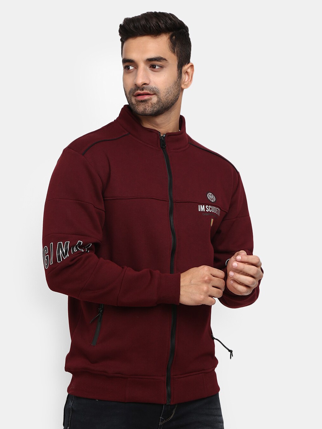 

V-Mart Men Red Solid Sweatshirt
