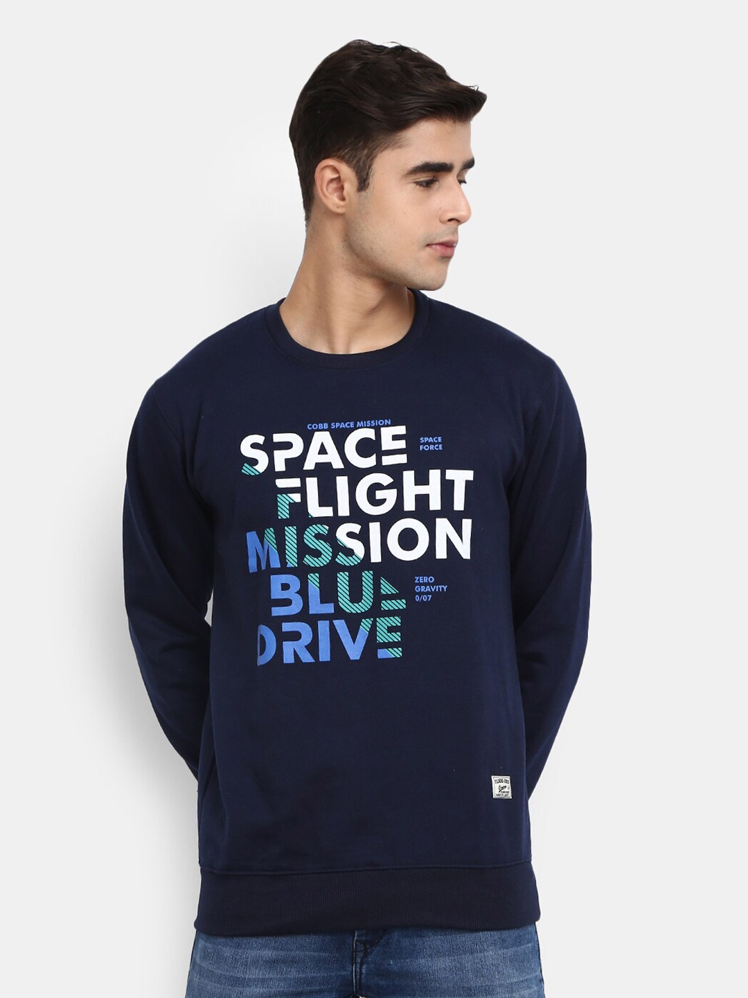 

V-Mart Men Blue Typography Printed Fleece Sweatshirt
