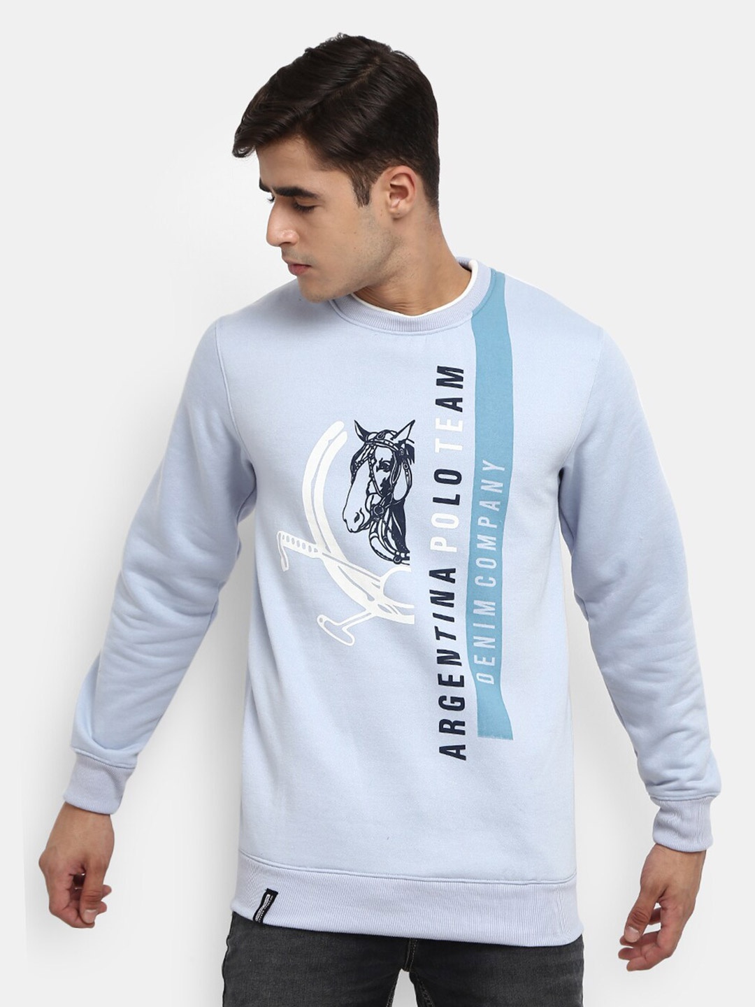 

V-Mart Men Blue Graphic Printed Fleece Sweatshirt