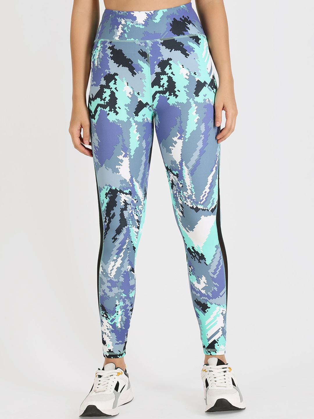 

ATHLISIS Women White & Blue Printed Dry Fit Tights