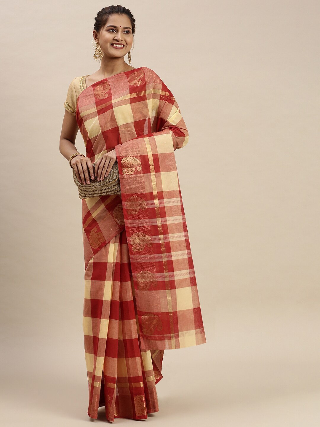 

Ramraj Brown & Gold-Toned Checked Chettinad Saree