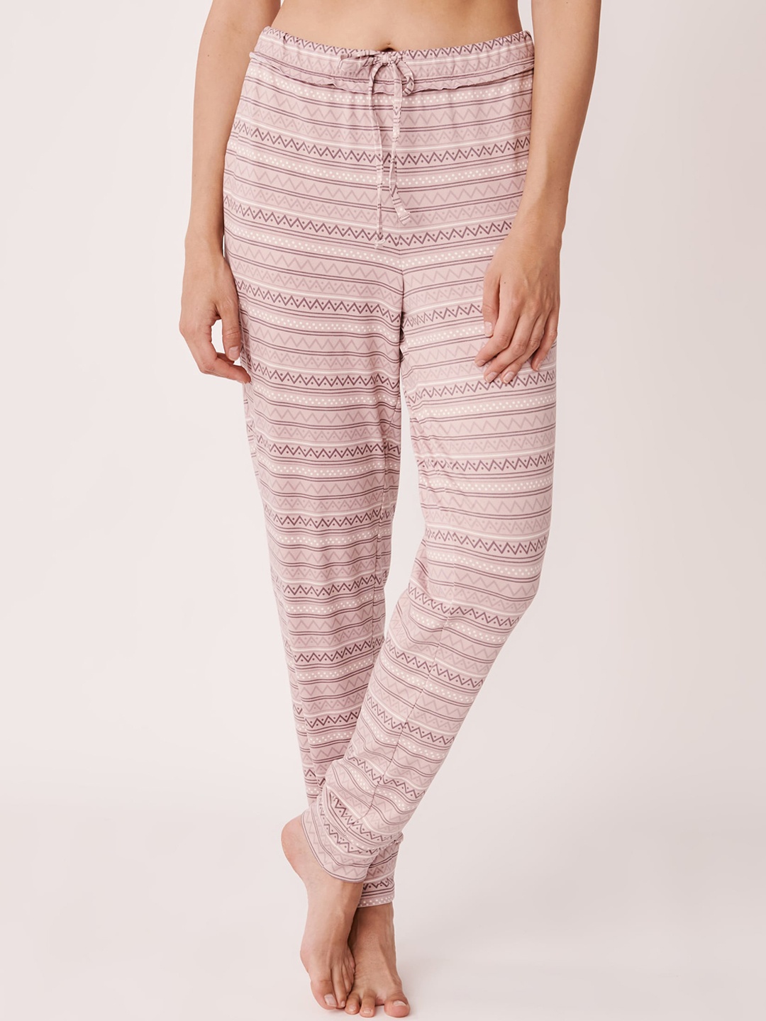 

La Vie en Rose Women Pink Printed Lounge Pants