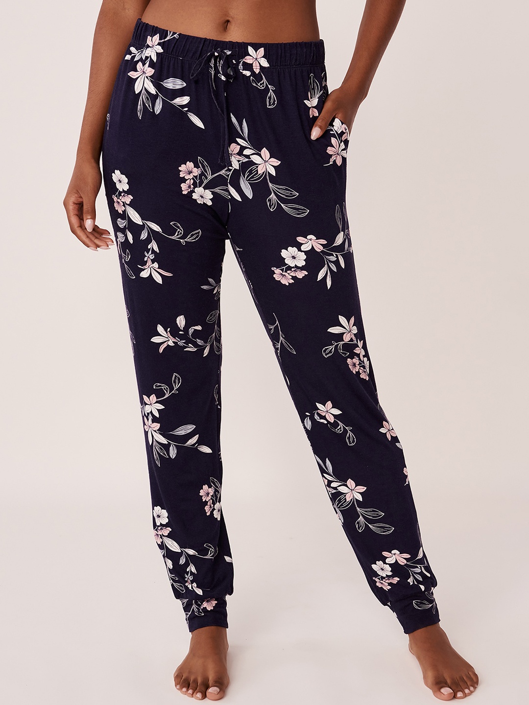 

La Vie en Rose Women Blue Printed Lounge Pants