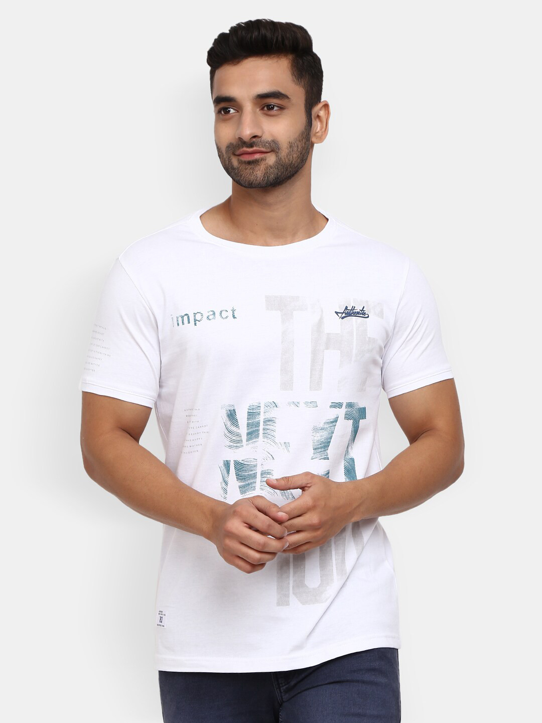 

V-Mart Men White Typography Printed Slim Fit Cotton T-shirt