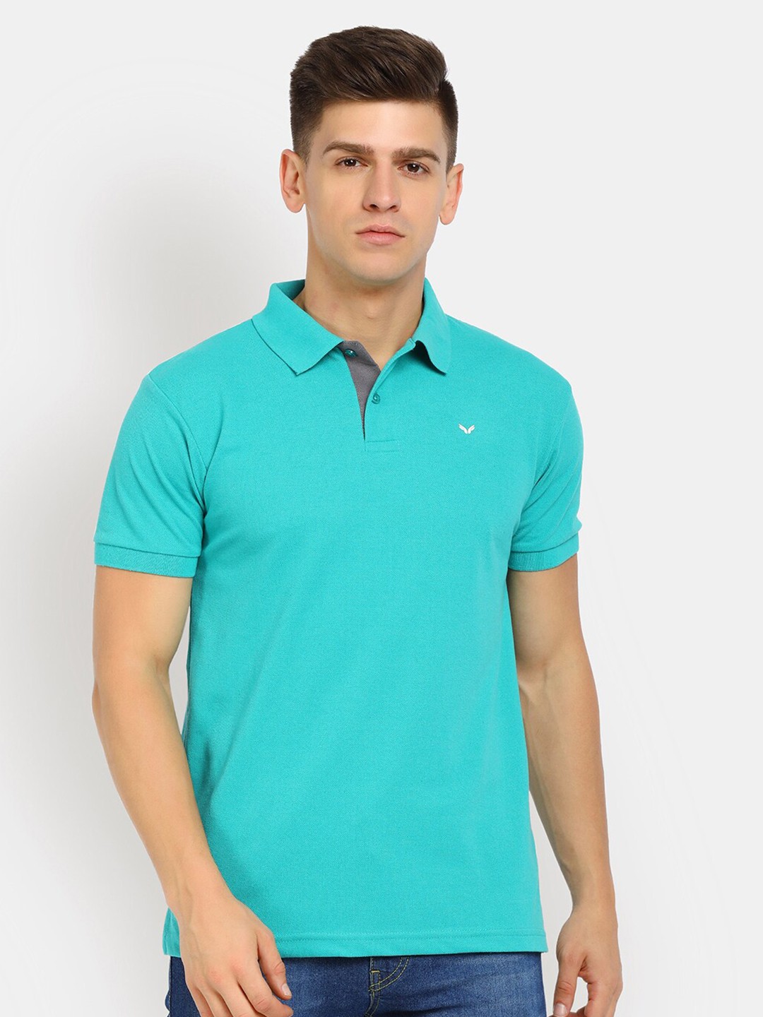 

V-Mart Men Green Polo Collar Cotton T-shirt