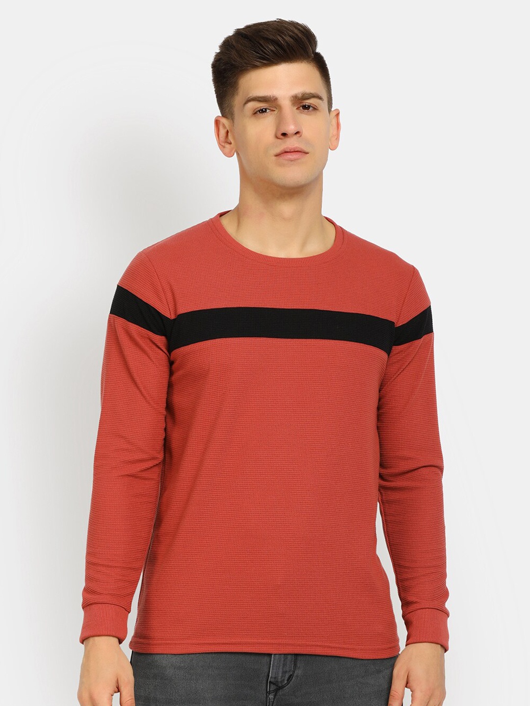 

V-Mart Men Rust Striped Slim Fit Cotton T-shirt