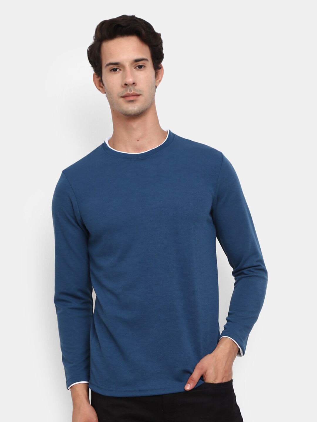 

V-Mart Men Blue Slim Fit T-shirt