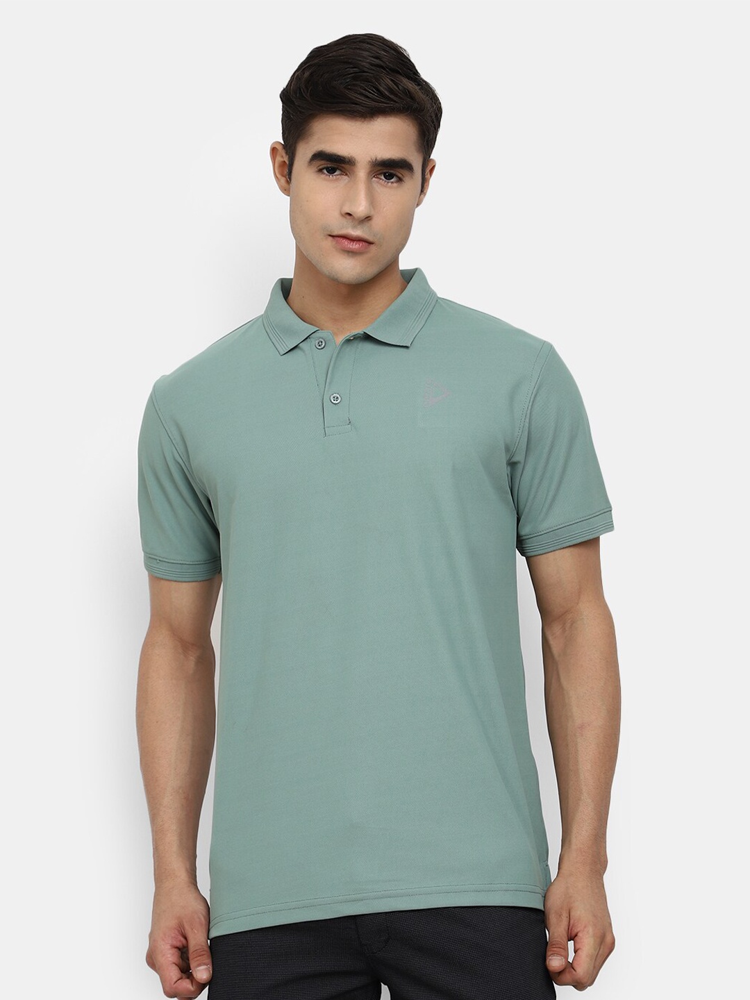 

V-Mart Men Green Polo Collar Solid T-shirt