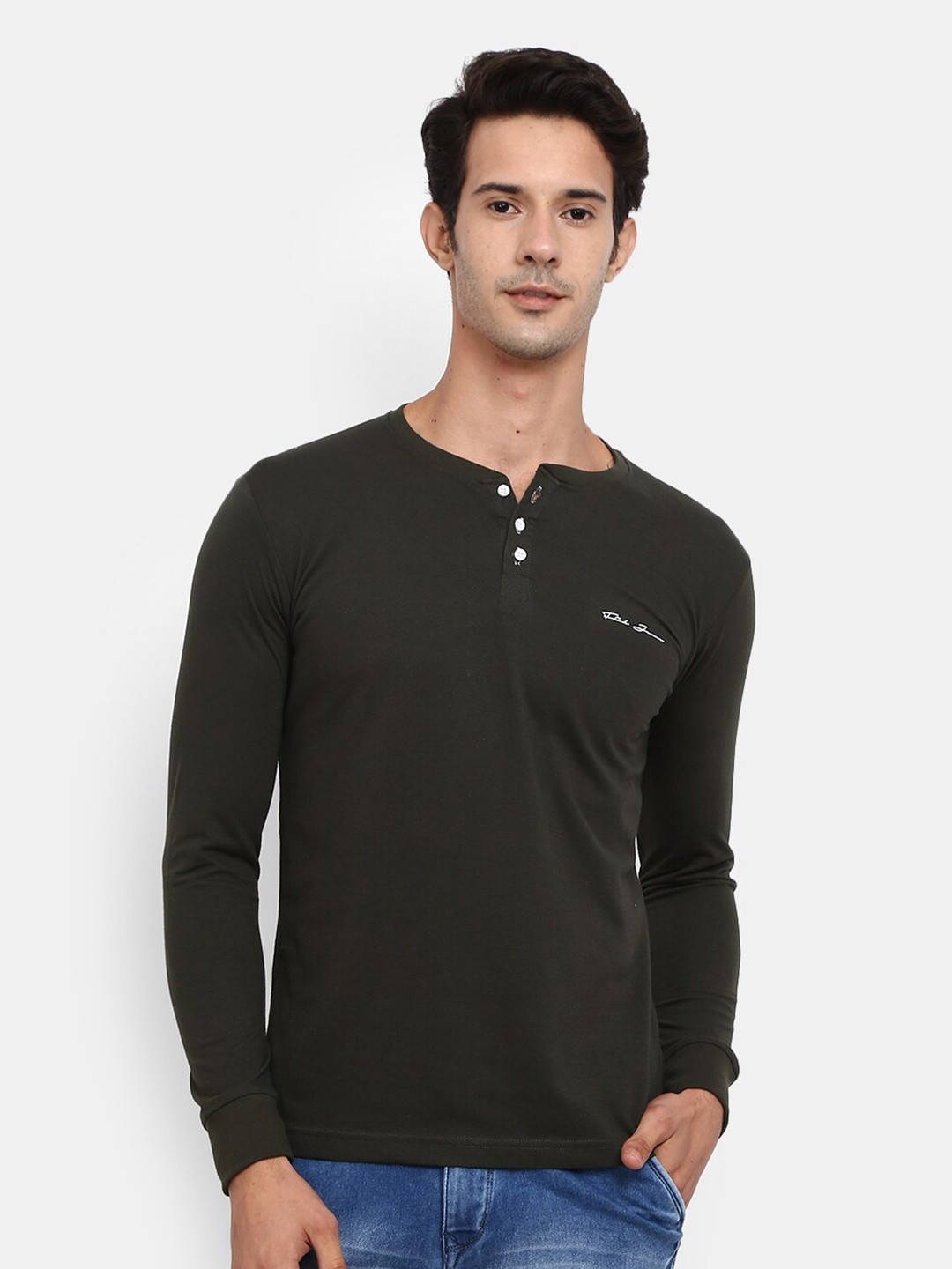 

V-Mart Men Olive Green Henley Neck Slim Fit Cotton T-shirt