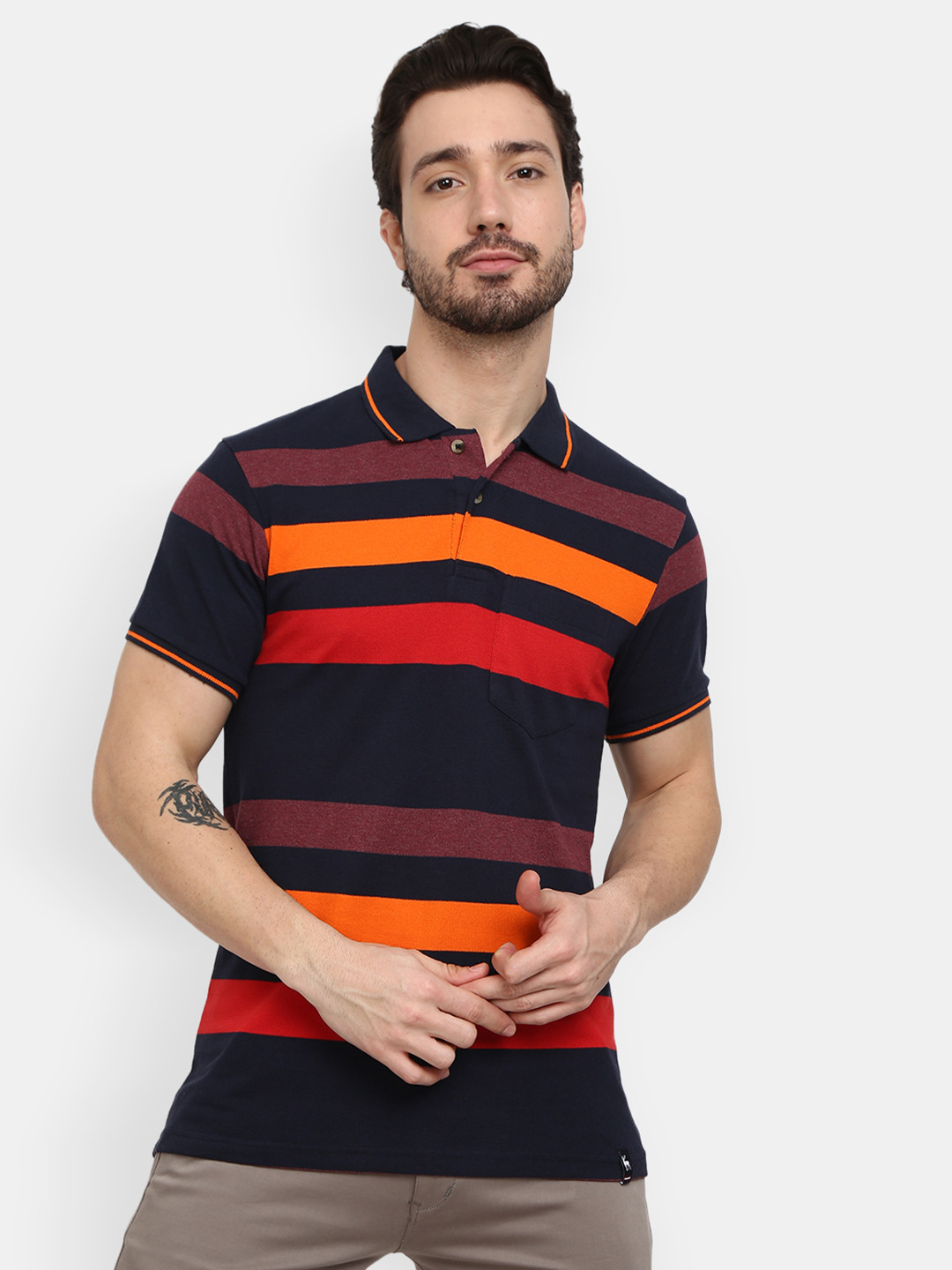 

V-Mart Men Navy Blue V-Neck T-shirt