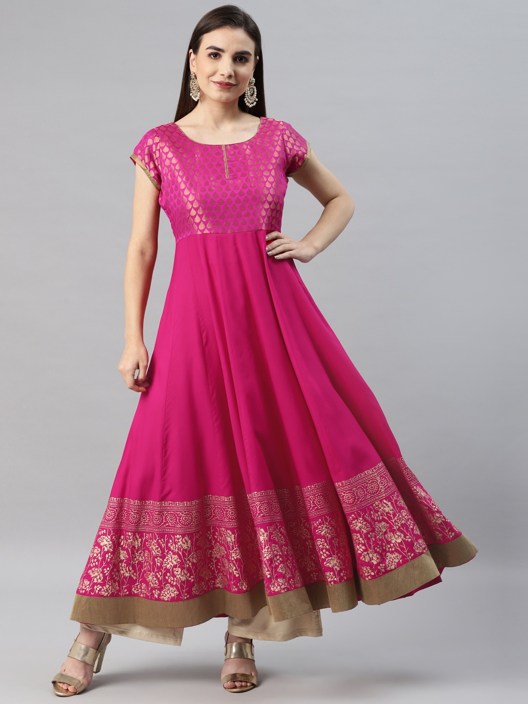 

MBE Women Ethnic Motifs Block Printed Anarkali Kurta, Magenta