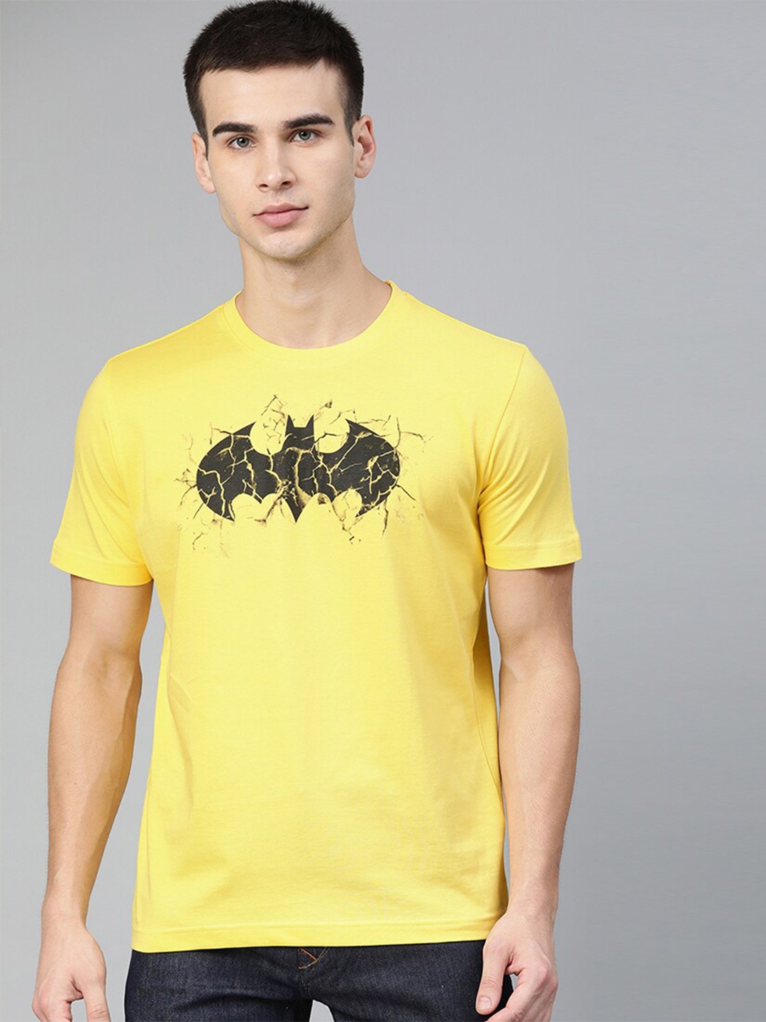 

Kook N Keech Batman Men Yellow Printed Cotton T-shirt