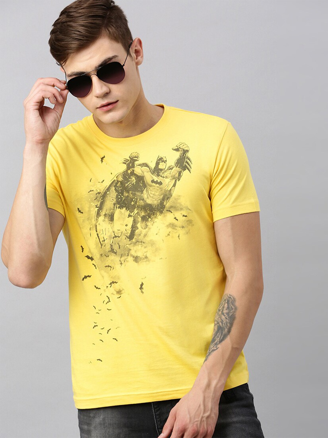 

Kook N Keech Batman Men Yellow Batman Printed Pure Cotton T-shirt