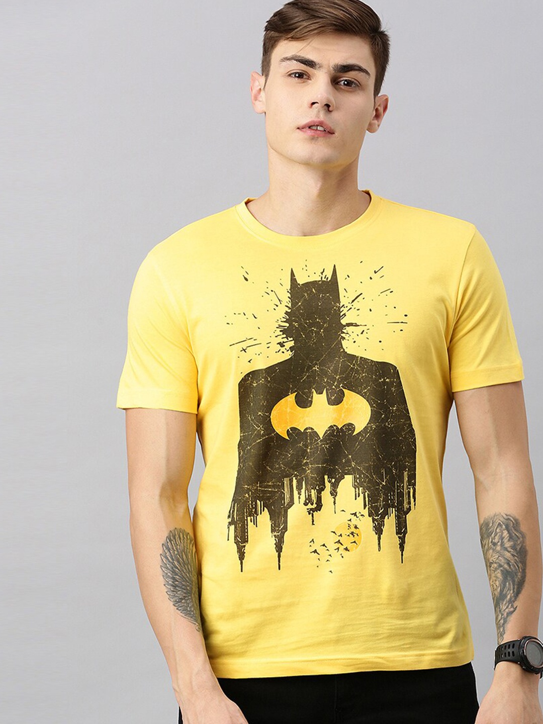 

Kook N Keech Batman Men Yellow Batman Printed Round Neck T-shirt