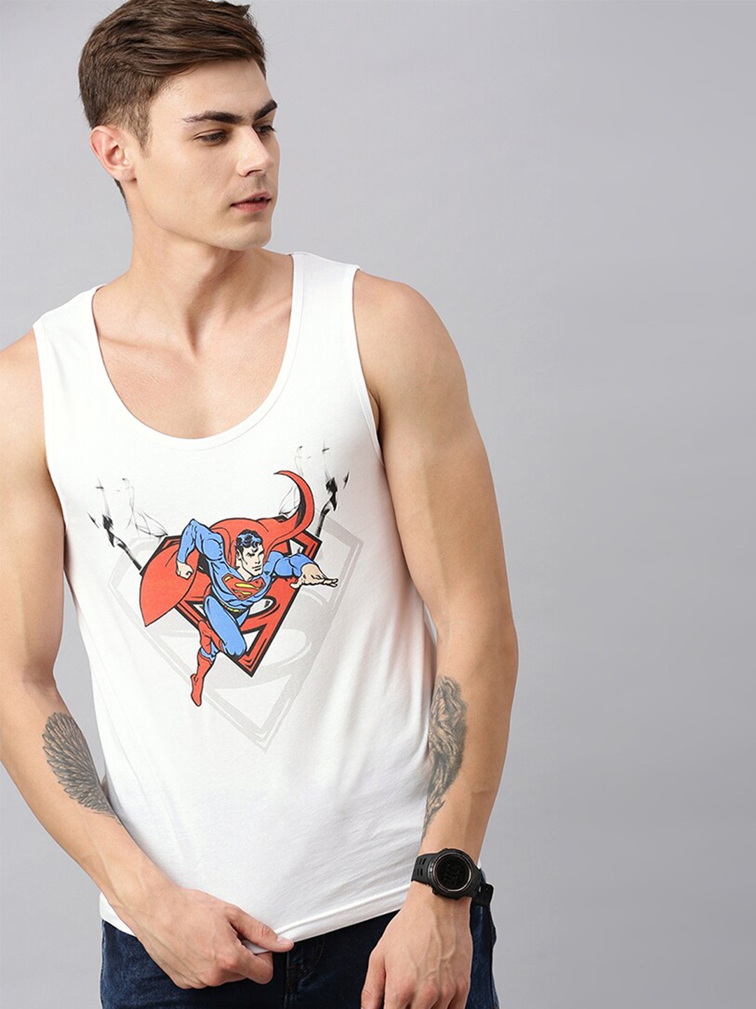 

Kook N Keech Superman Men White Superman Printed Round Neck T-shirt