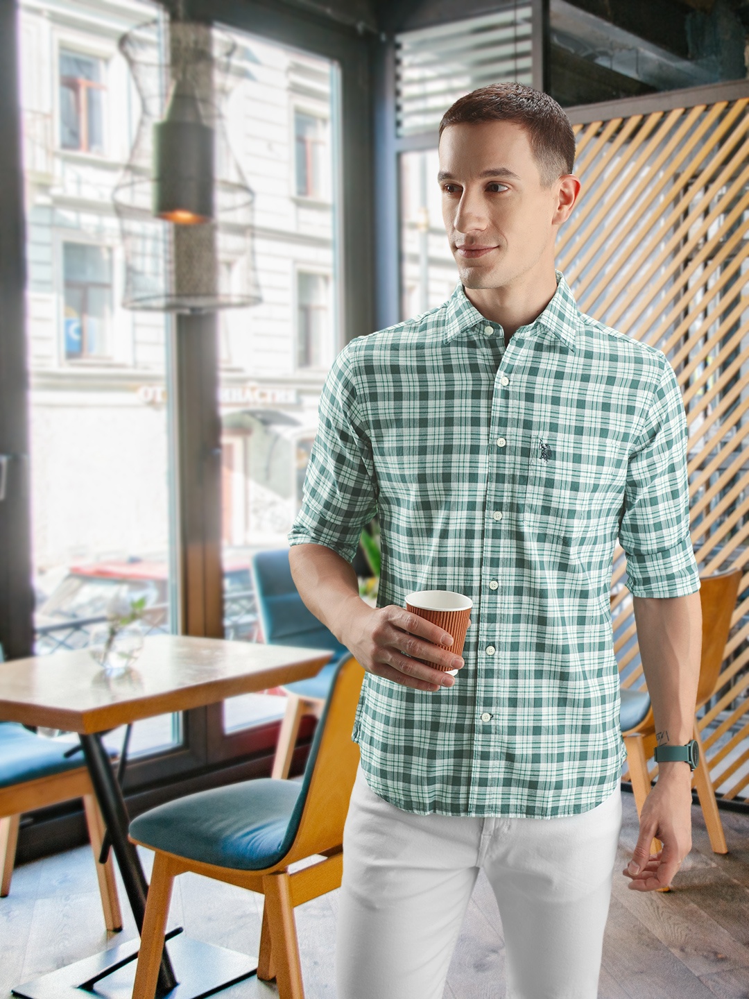 

U.S. Polo Assn. Men White Tailored Fit Checked Pure Cotton Casual Shirt