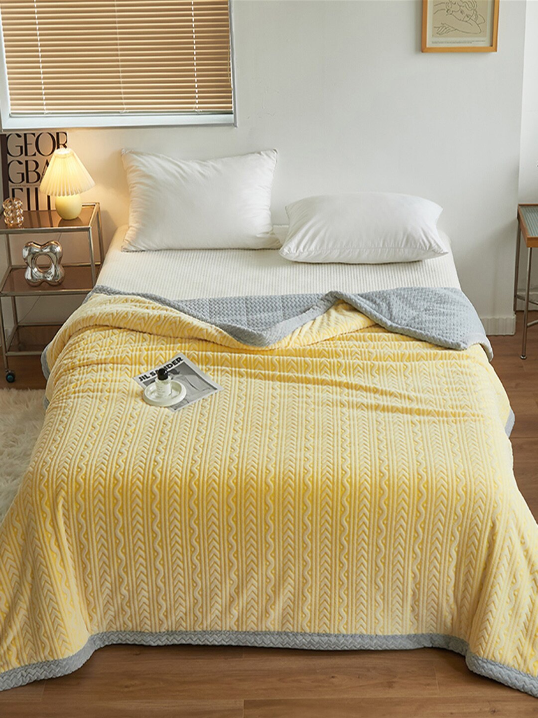 

JC Collection Yellow & Grey Geometric Mild Winter 600 GSM Double Bed Blanket