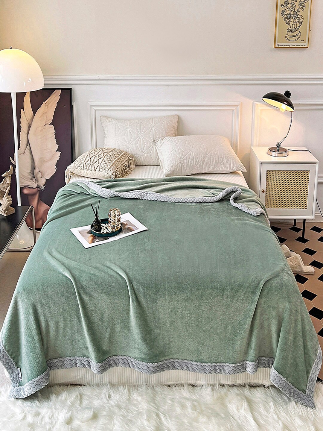 

JC Collection Green & Grey Mild Winter 350 GSM Double Bed Blanket