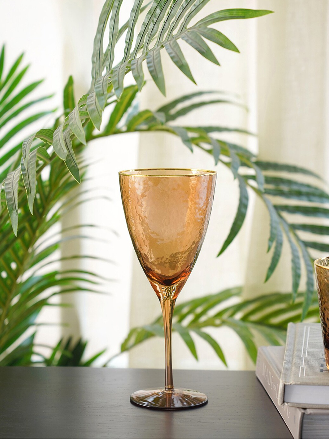 

Pure Home and Living Citrine Gold Toned Toned Hammered Wine Glass