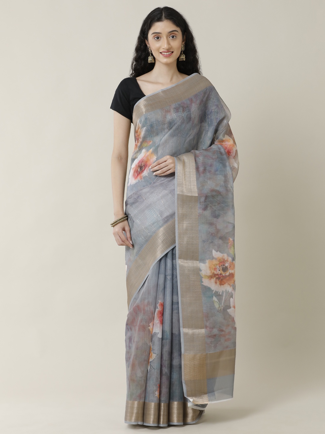 

SAMITTE Grey & Peach-Coloured Floral Zari Saree