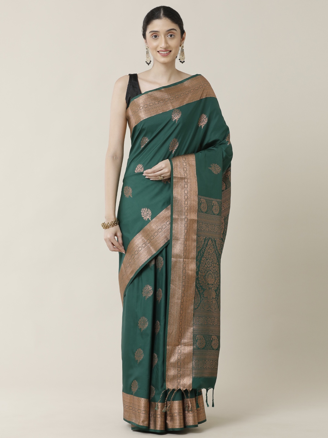 

SAMITTE Green & Gold-Toned Ethnic Motifs Zari Kanjeevaram Saree