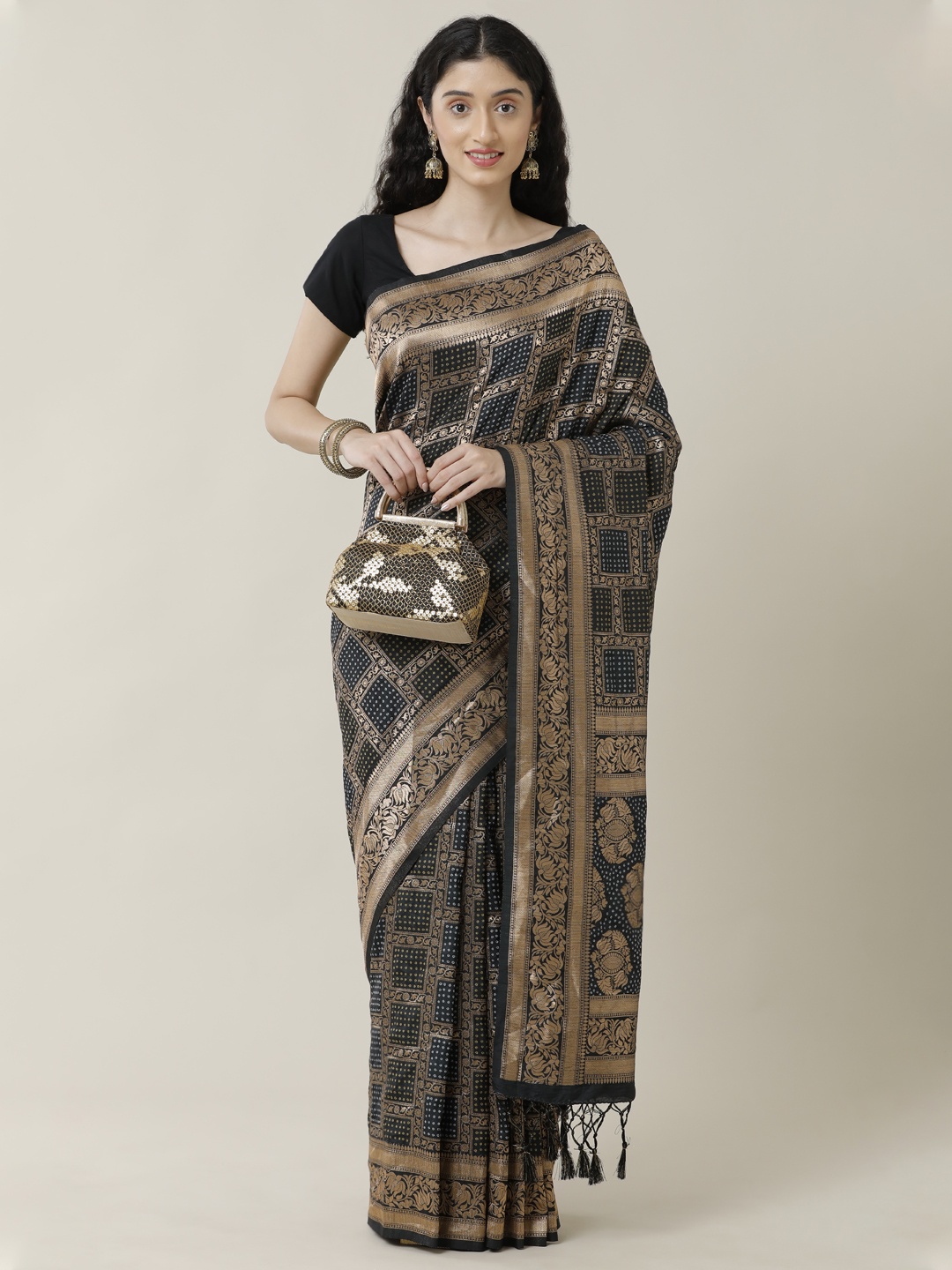 

SAMITTE Black & Gold-Toned Woven Design Zari Bandhani Saree