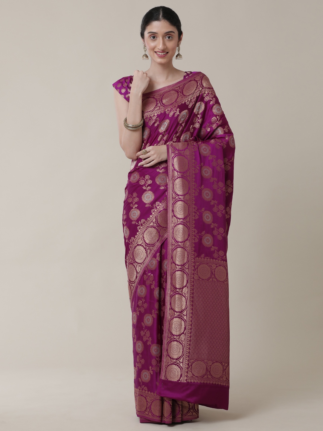 

SAMITTE Magenta & Gold-Toned Floral Zari Satin Banarasi Saree