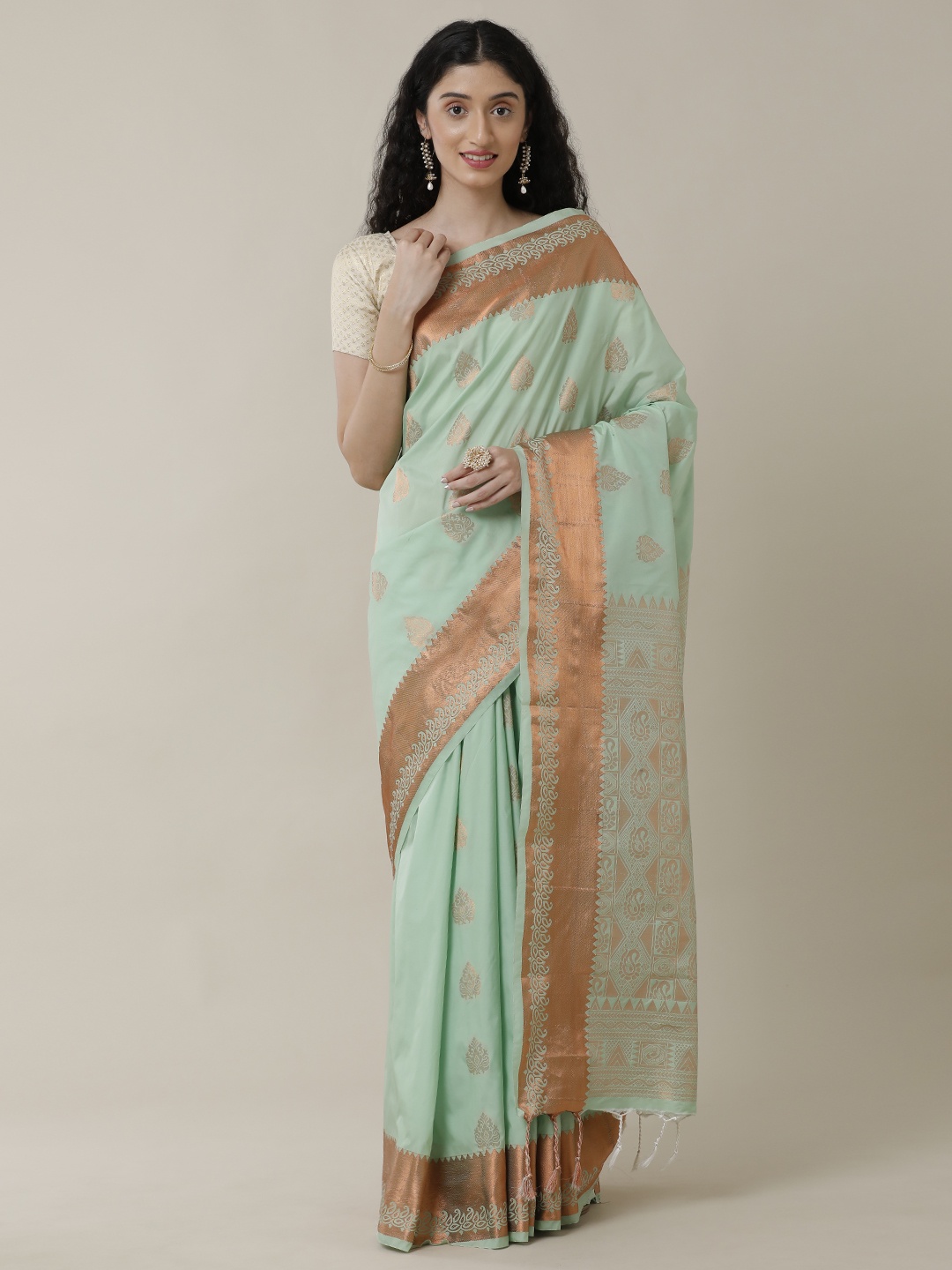 

SAMITTE Sea Green & Copper-Toned Ethnic Motifs Zari Silk Blend Kanjeevaram Saree