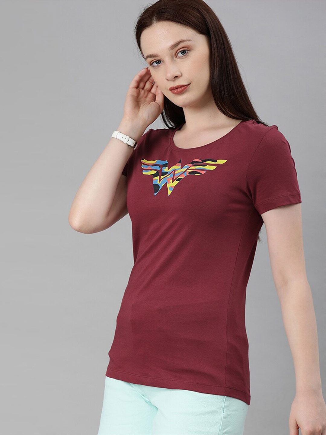 

Kook N Keech Wonder Woman Women Maroon Wonder Woman Printed T-shirt