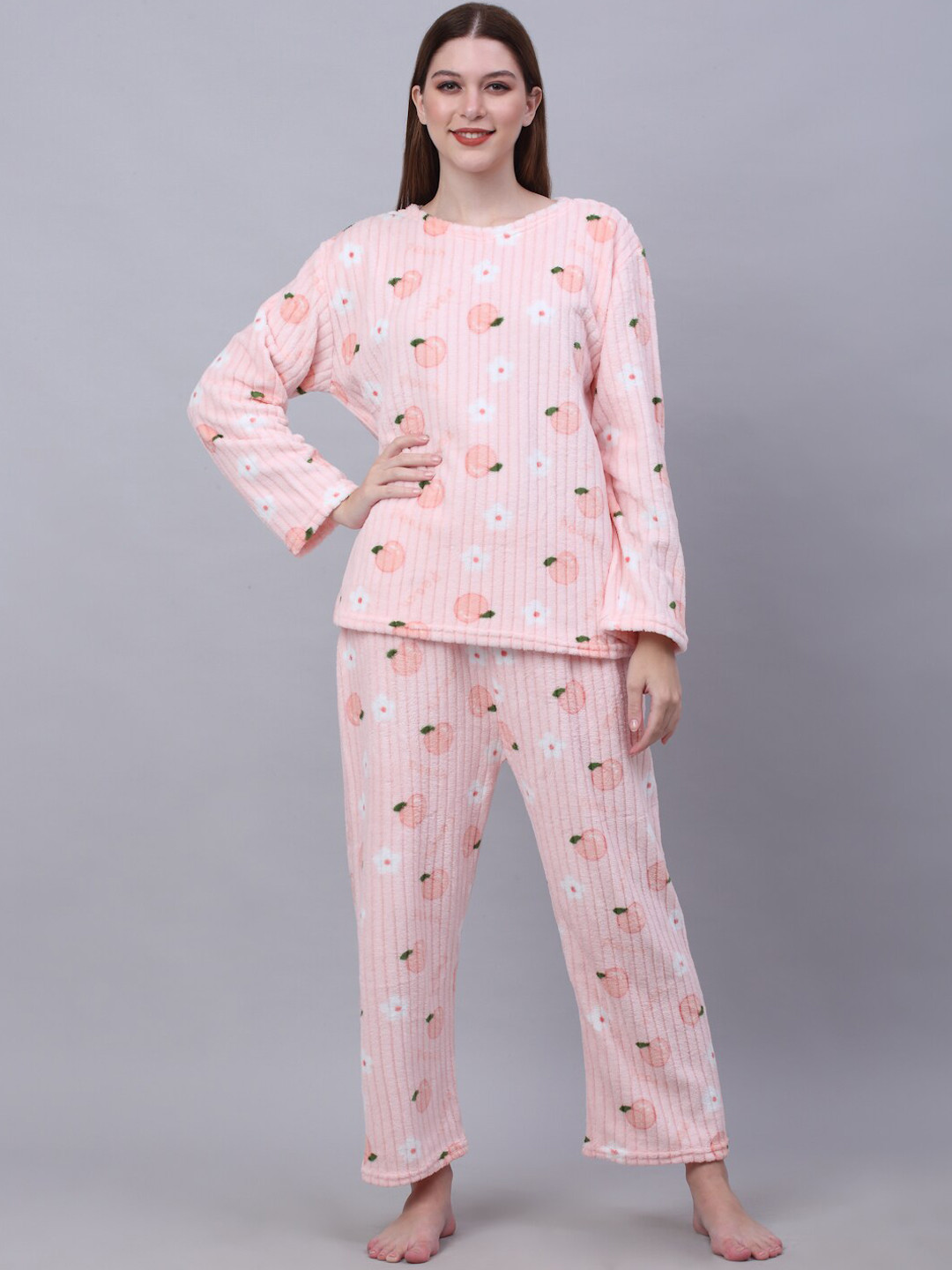 

KLOTTHE Women Peach-Coloured & Green Conversational Printed Woolen Night Suit