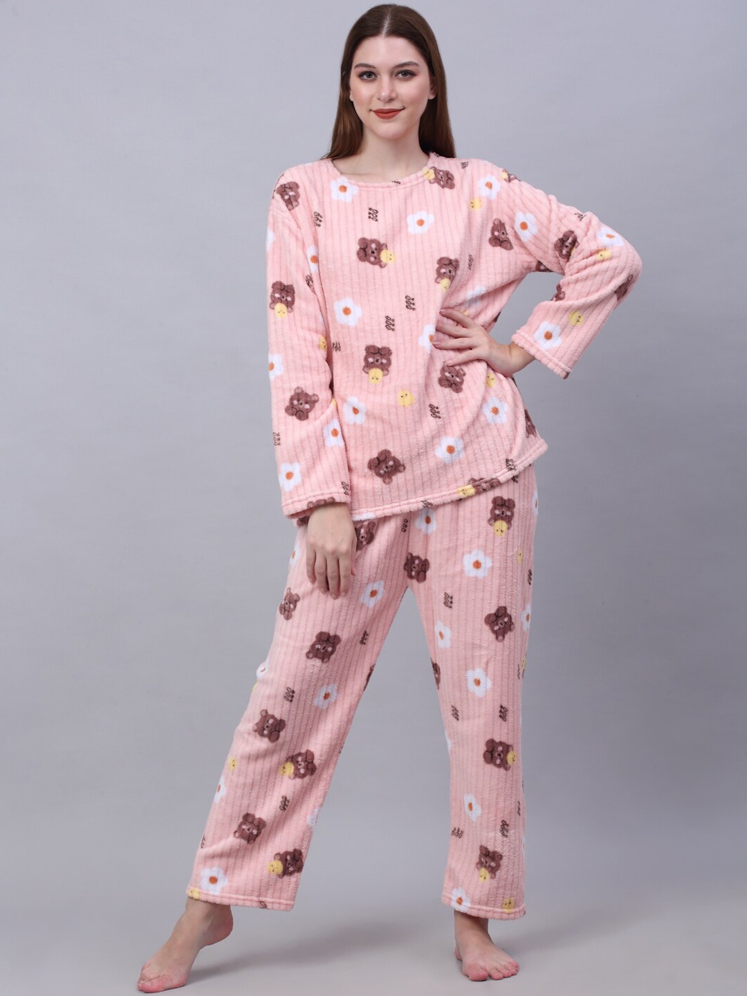 

KLOTTHE Conversational Printed Woolen Night suit, Pink