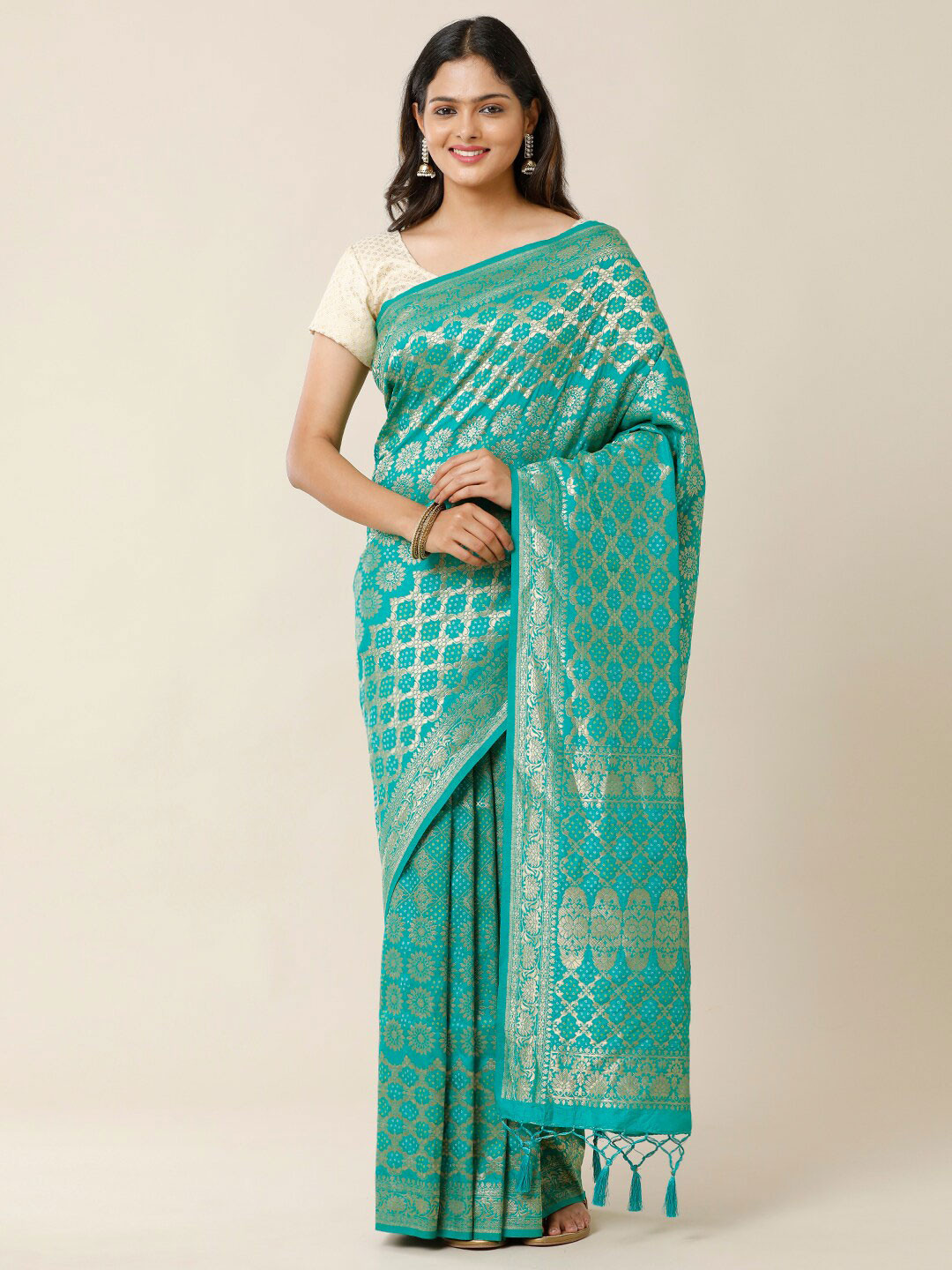 

SAMITTE Sea Green & Gold-Toned Woven Design Zari Saree