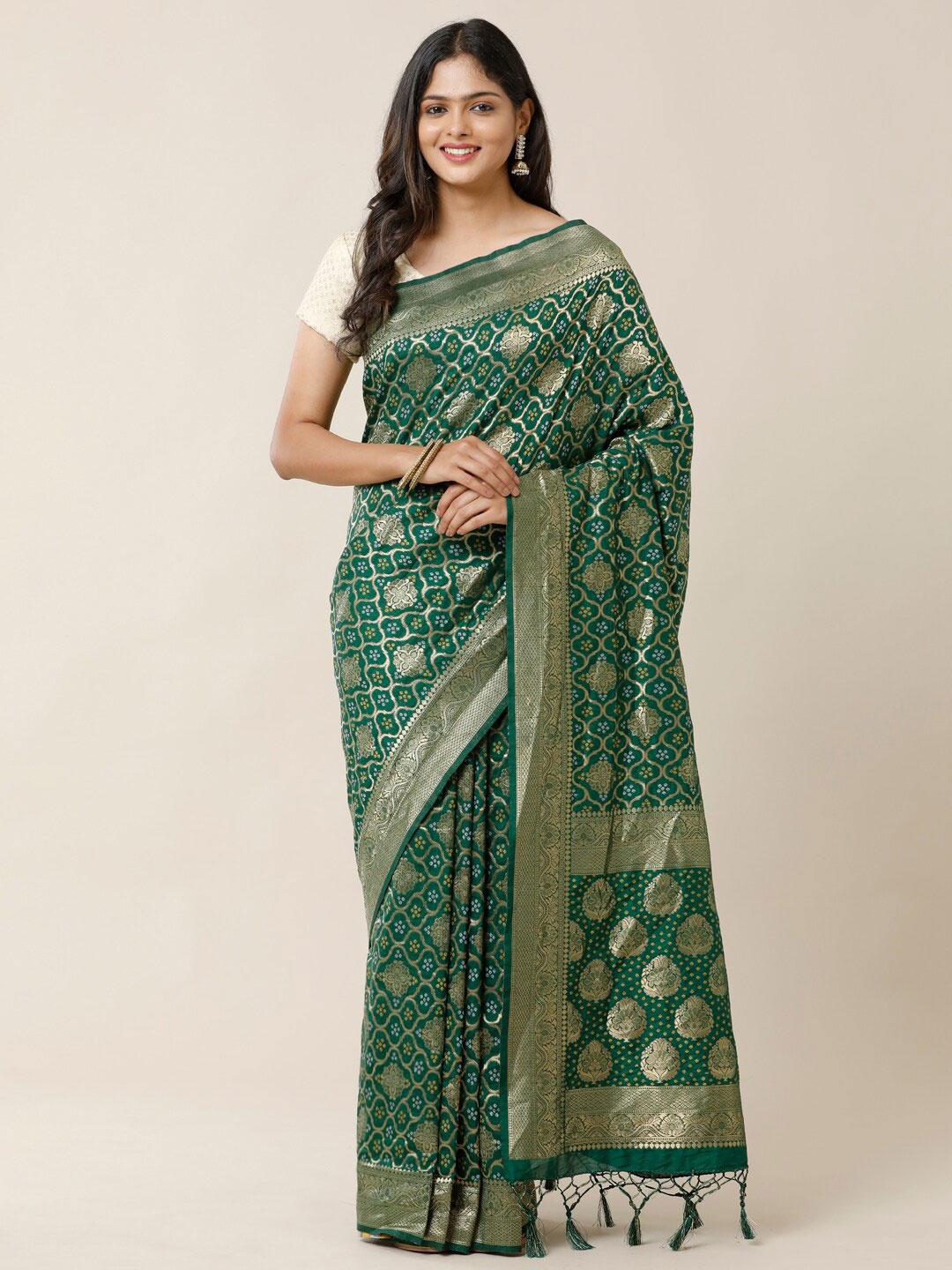 

SAMITTE Green & Gold-Toned Ethnic Motifs Zari Bandhani Saree
