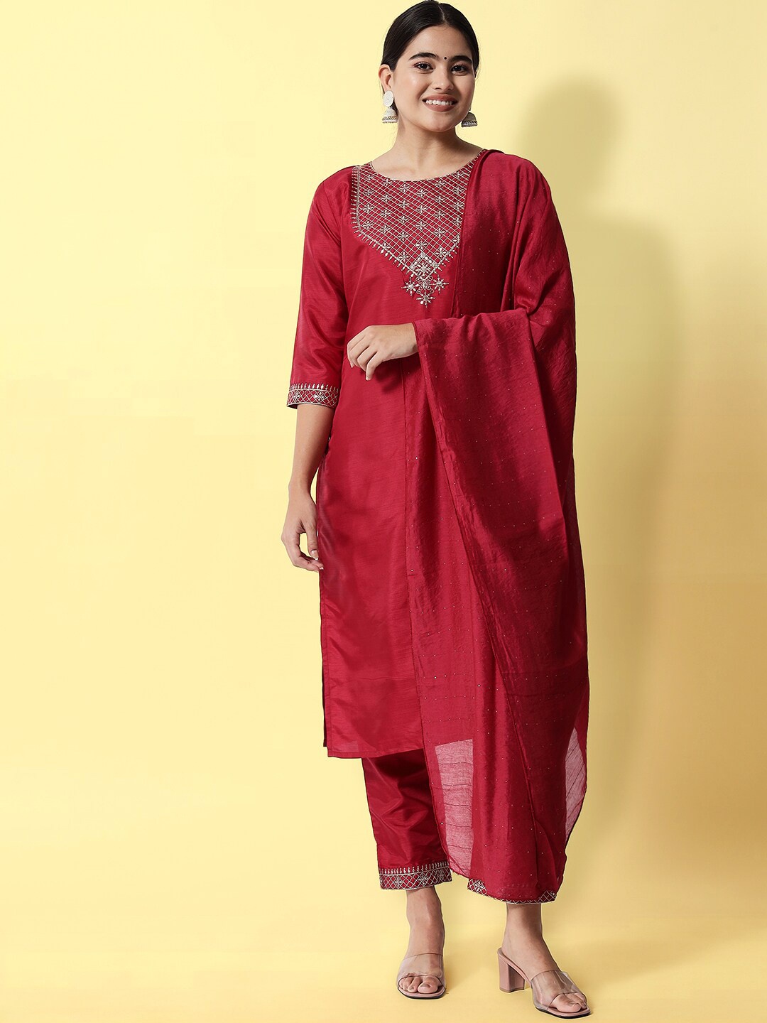 

VredeVogel Women Red Floral Embroidered Kurta with Trousers & Dupatta