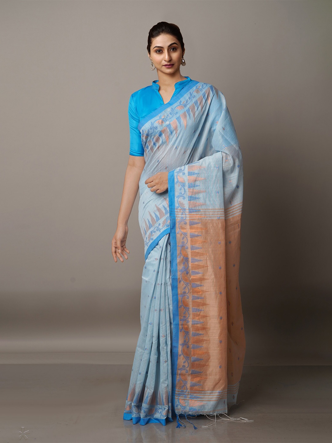 

Unnati Silks Blue & Copper-Toned Zari Silk Cotton Jamdani Saree