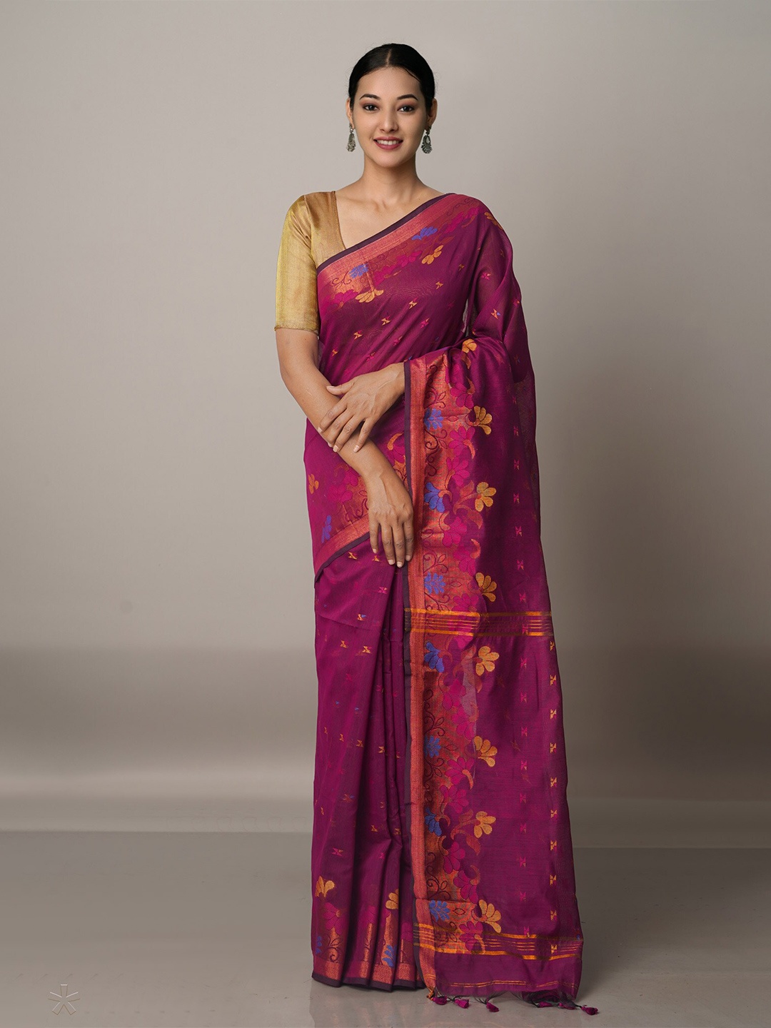

Unnati Silks Purple & Blue Floral Zari Silk Cotton Jamdani Saree