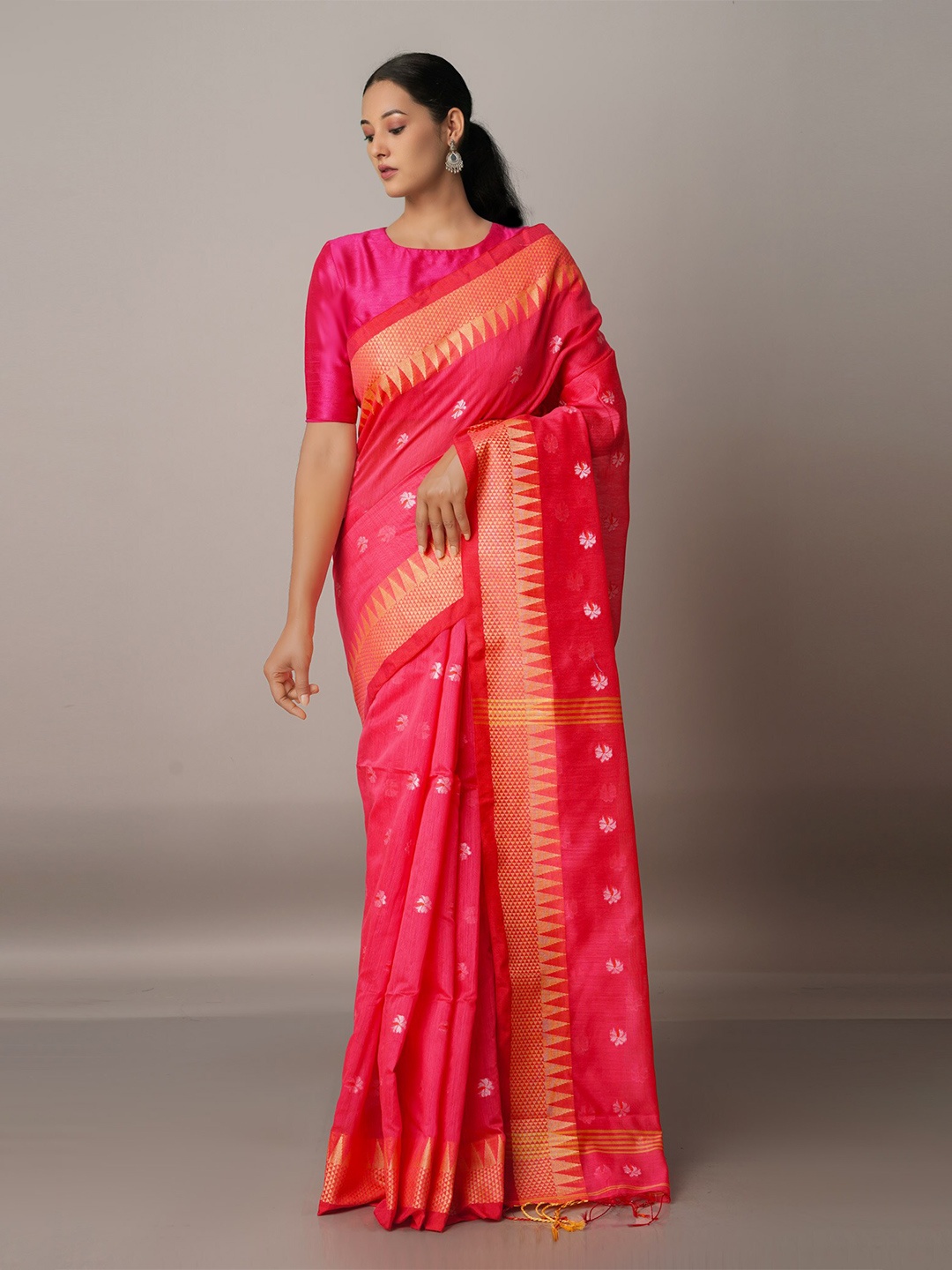

Unnati Silks Pink Woven Design Handloom Jamdani Saree