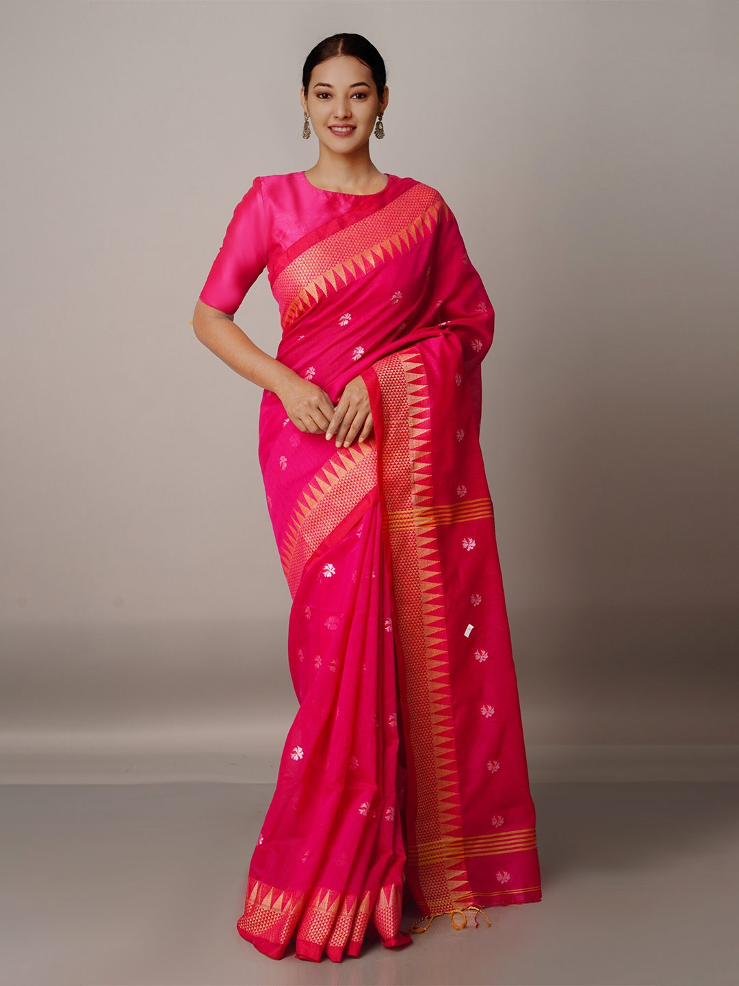 

Unnati Silks Pink & Gold-Toned Woven Design Zari Silk Cotton Jamdani Saree