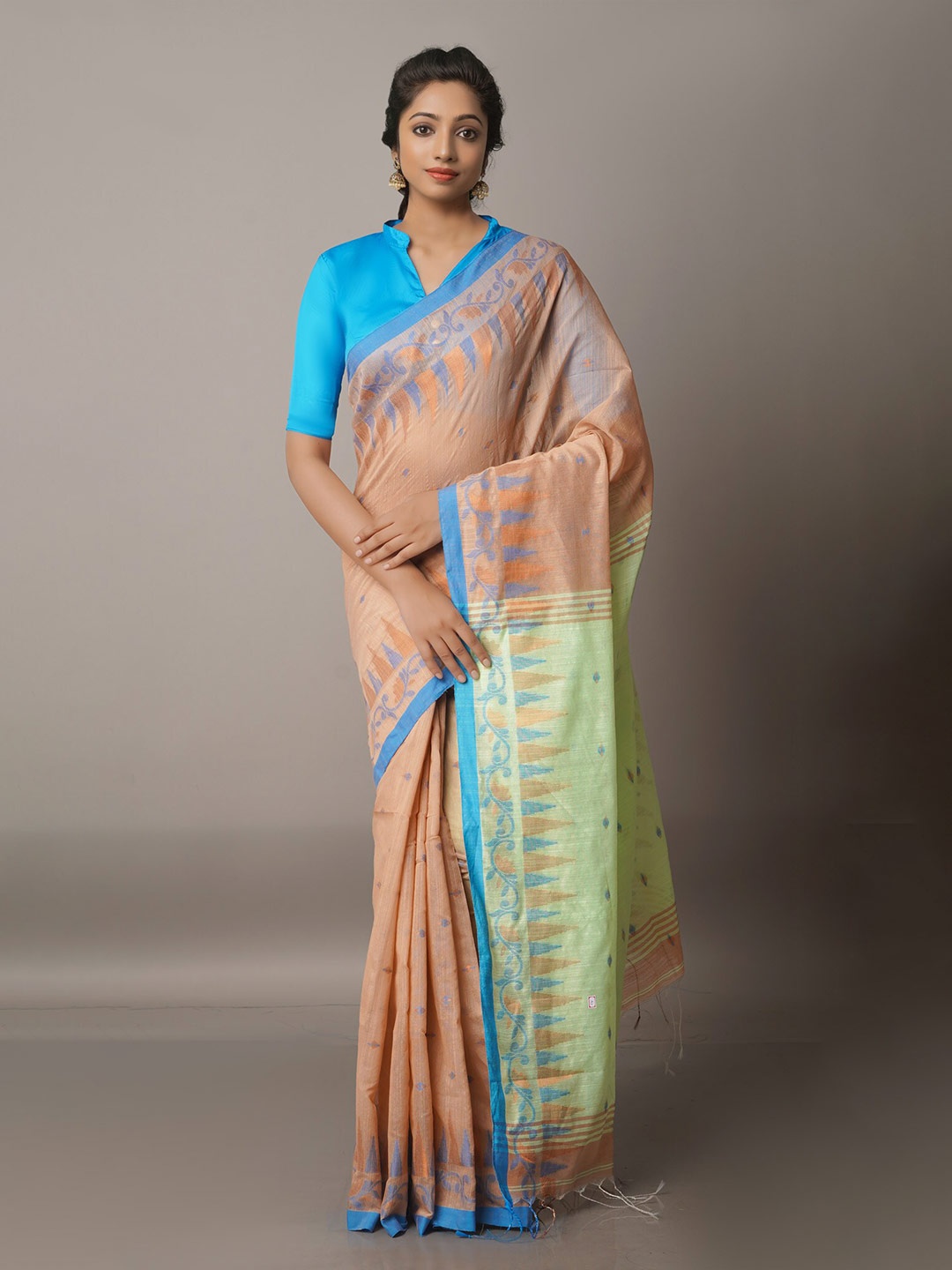 

Unnati Silks Peach-Coloured & Green Woven Design Zari Silk Cotton Jamdani Saree