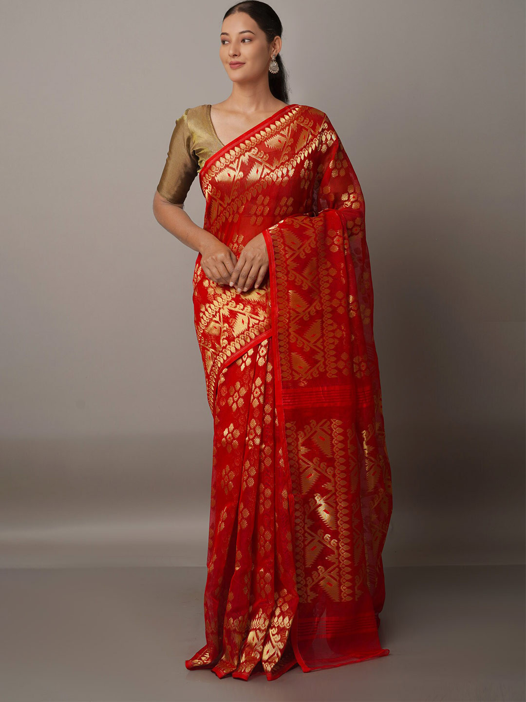 

Unnati Silks Red & Gold-Toned Floral Zari Handloom Jamdani Saree