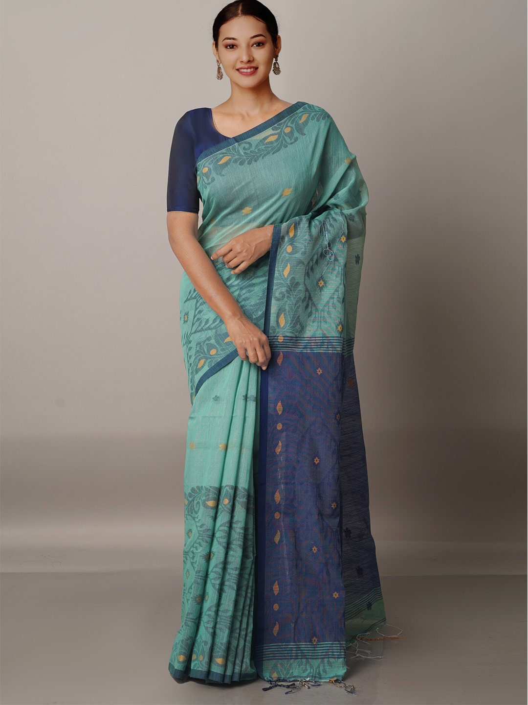 

Unnati Silks Green & Blue Ethnic Motifs Zari Handloom Jamdani Saree