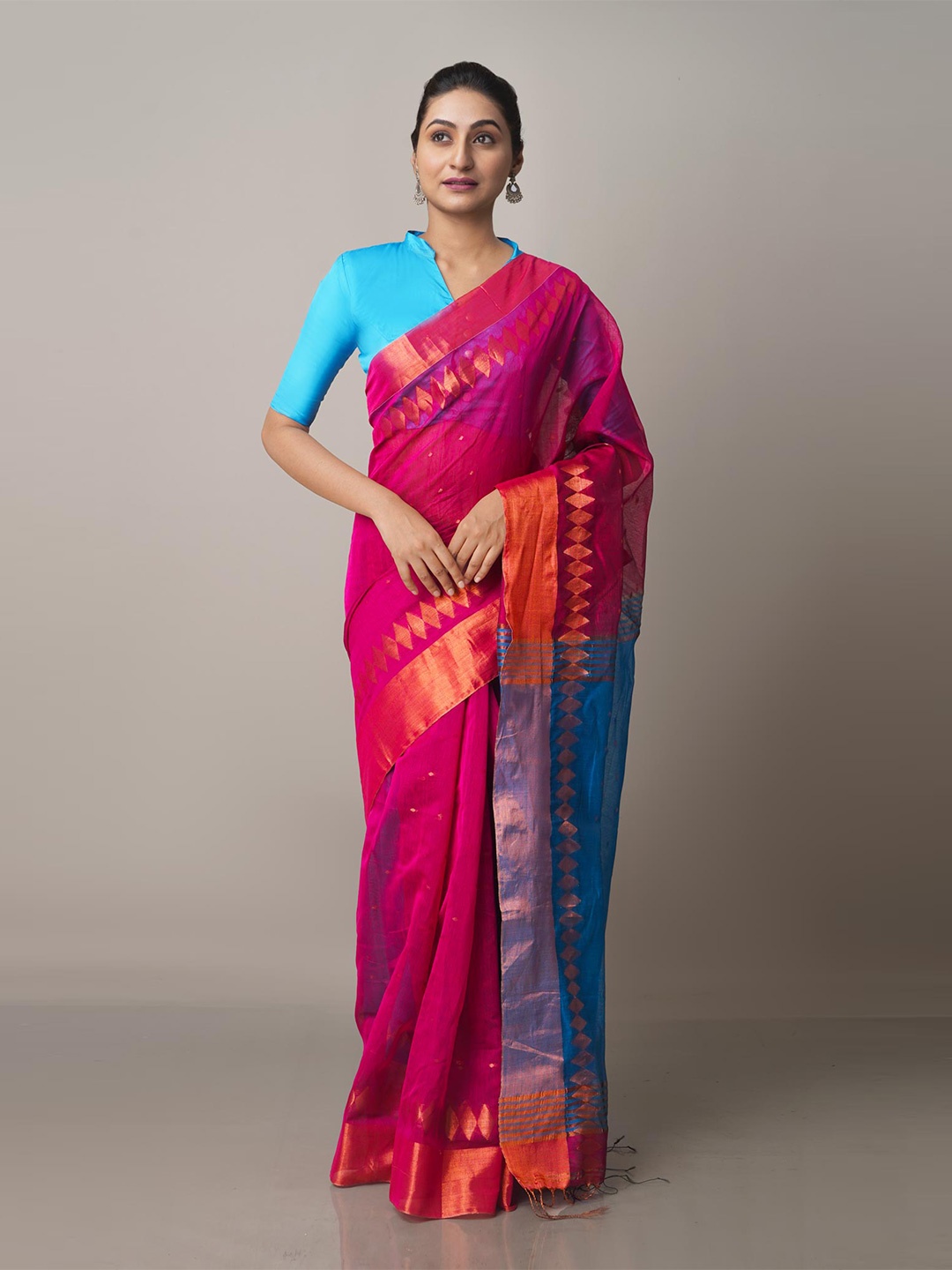 

Unnati Silks Pink & Blue Ethnic Motifs Zari Linen Blend Jamdani Saree