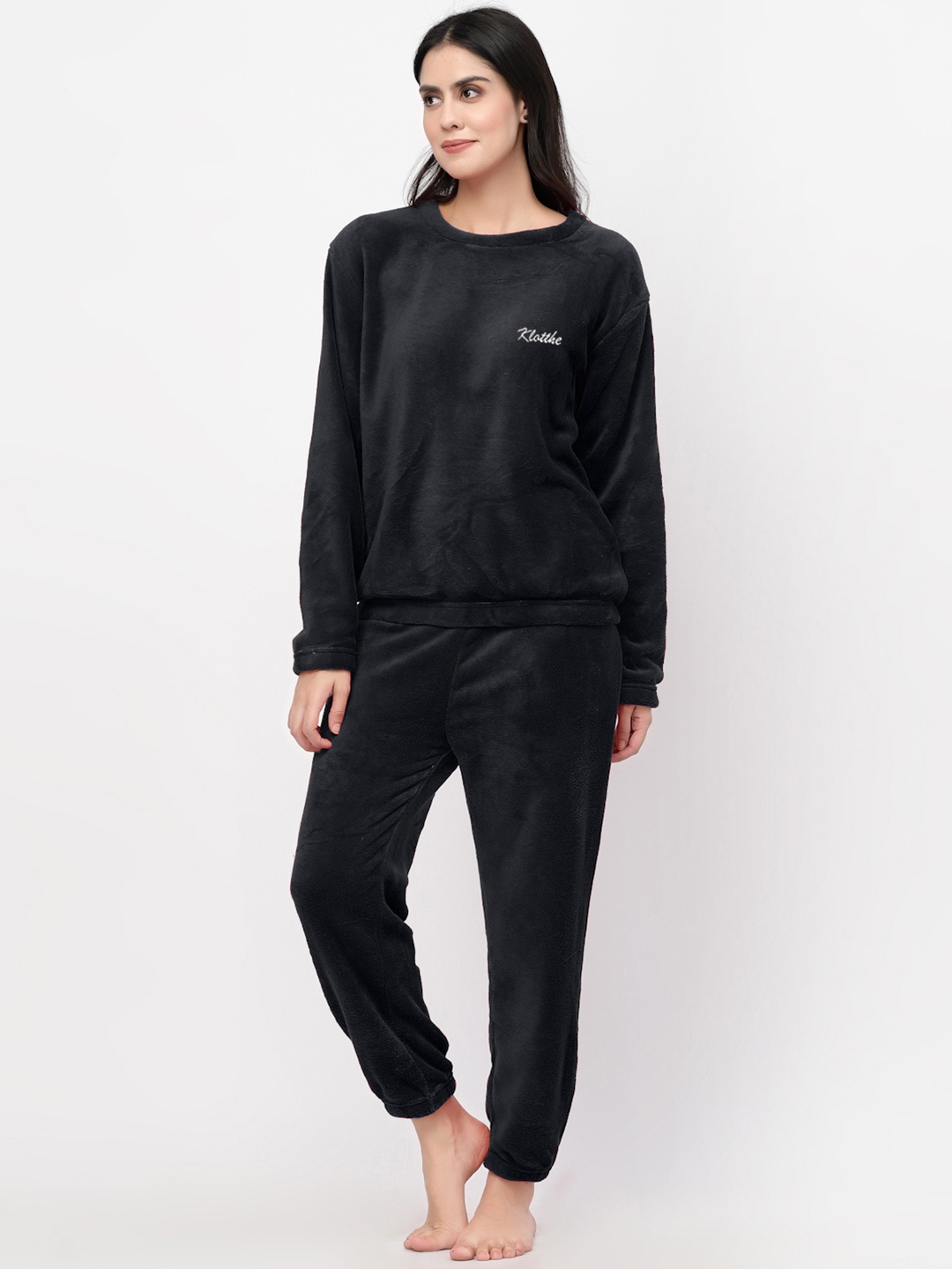 

KLOTTHE Women Woollen Night Suit, Black