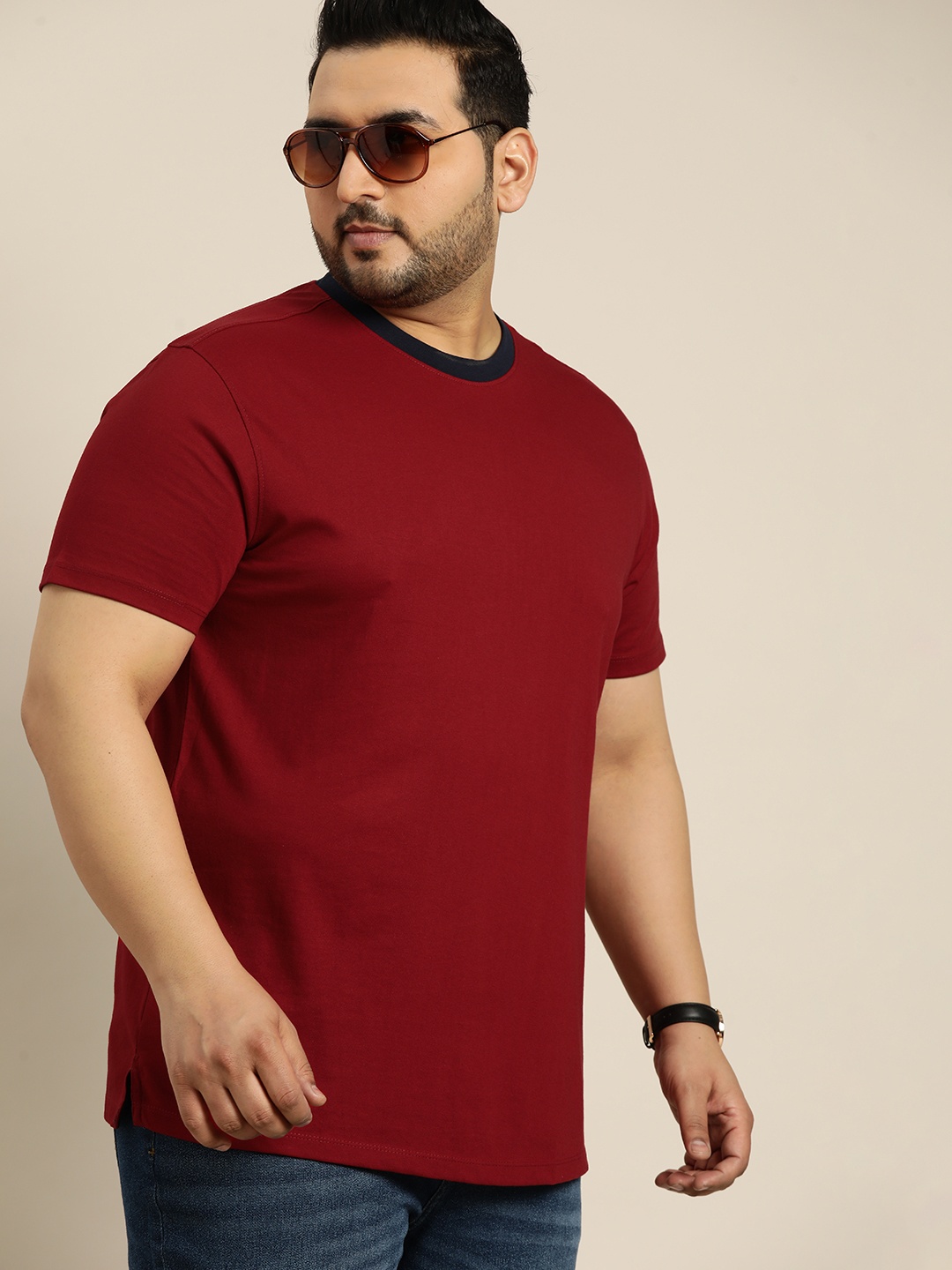 

Sztori Plus Size Solid T-shirt, Red