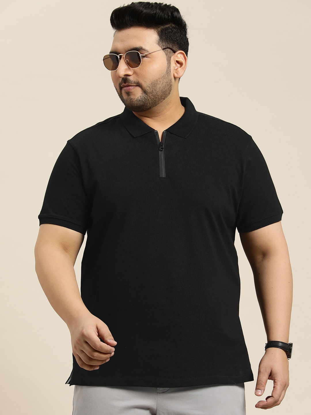 

Sztori Plus Size Solid Polo Collar T-shirt, Black